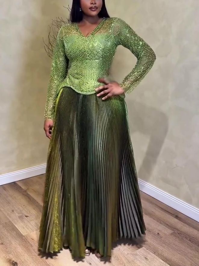 Heavy-duty Rhinestone Pleated Dress Set