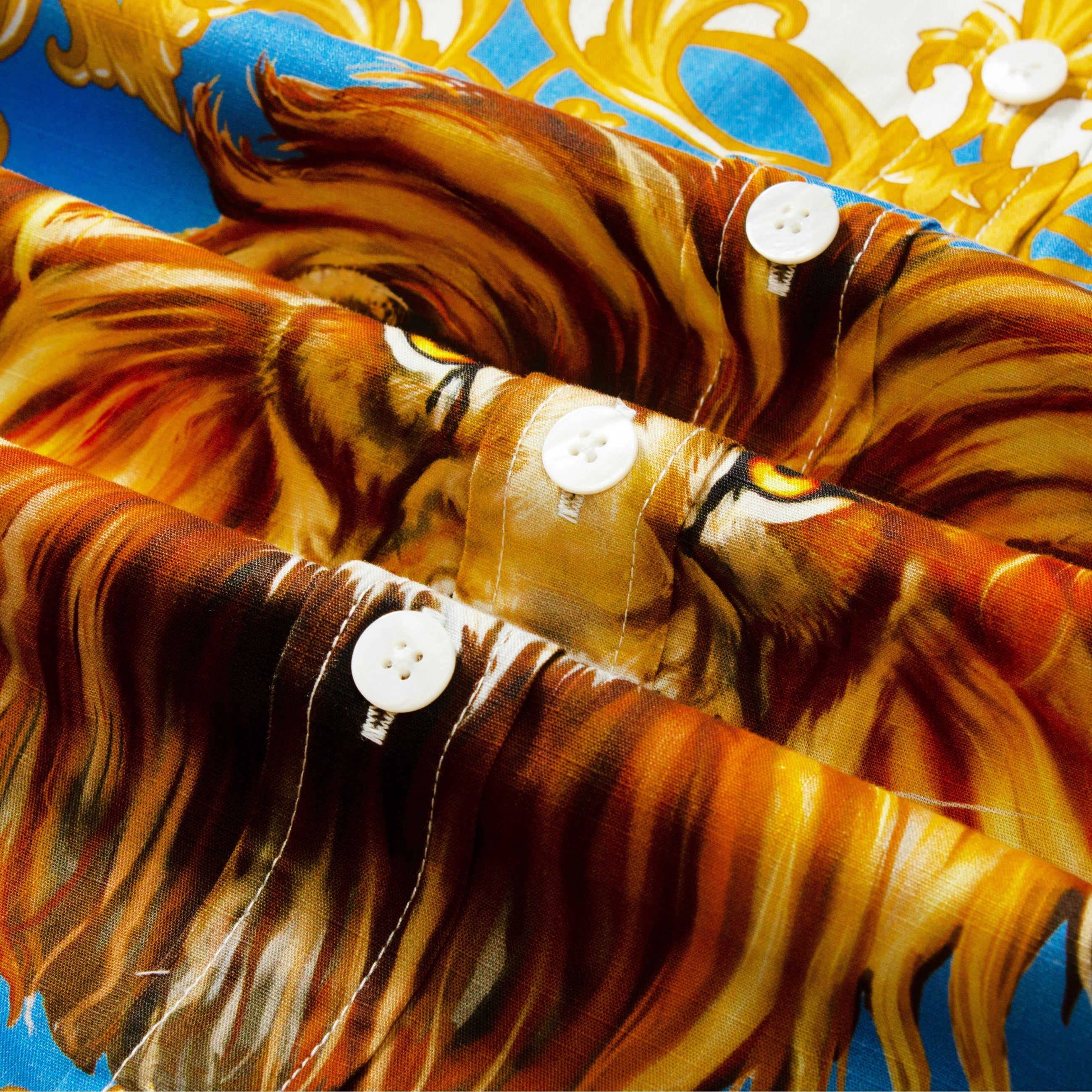 Baroque Lion Pattern Short Sleeve Shirt for Men Jonvidesign