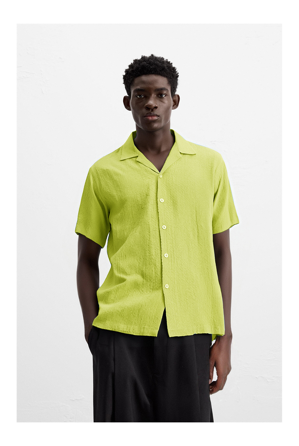 Airy Voluminous Crepe Cuban Collar Short Sleeve Crepe Fabric Shirt