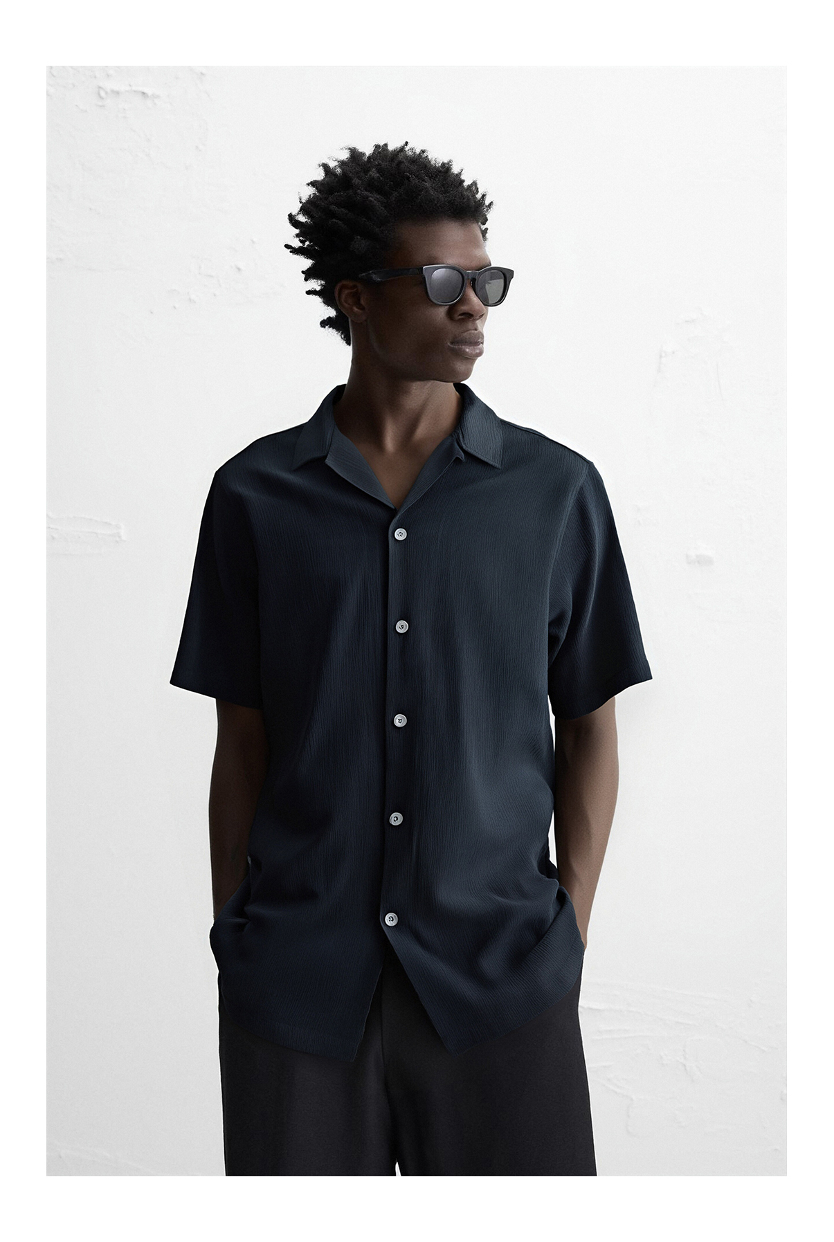 Smooth Drape Crepe Cuban Collar Short Sleeve Crepe Fabric Shirt