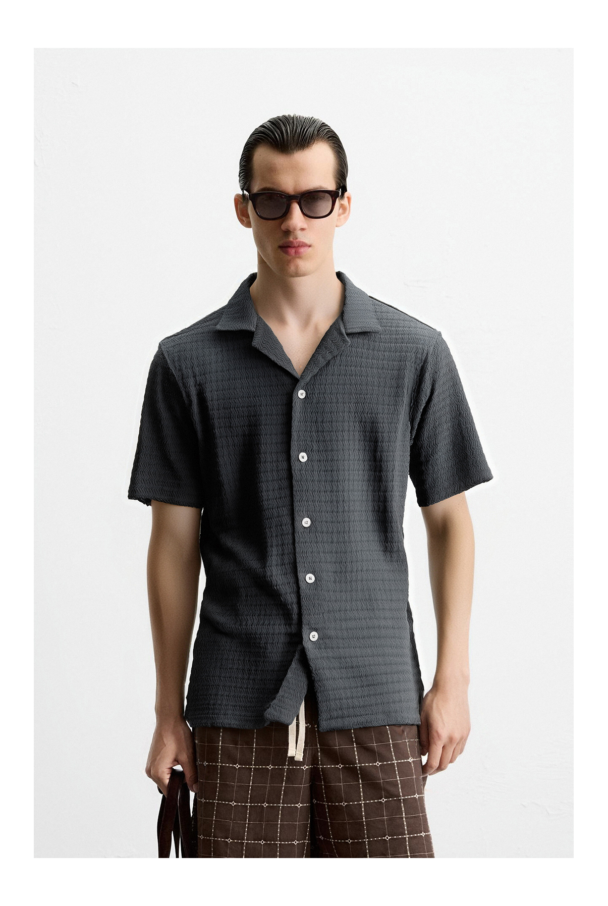 [Copy]Vintage Textured Crepe Fabric Cuban Collar Short Sleeve Shirt