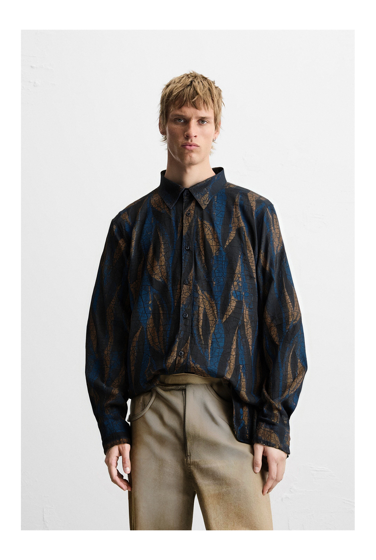 Leaf Pattern Crackle Foil Print Point Collar Long Sleeve Finished Fabric Shirt