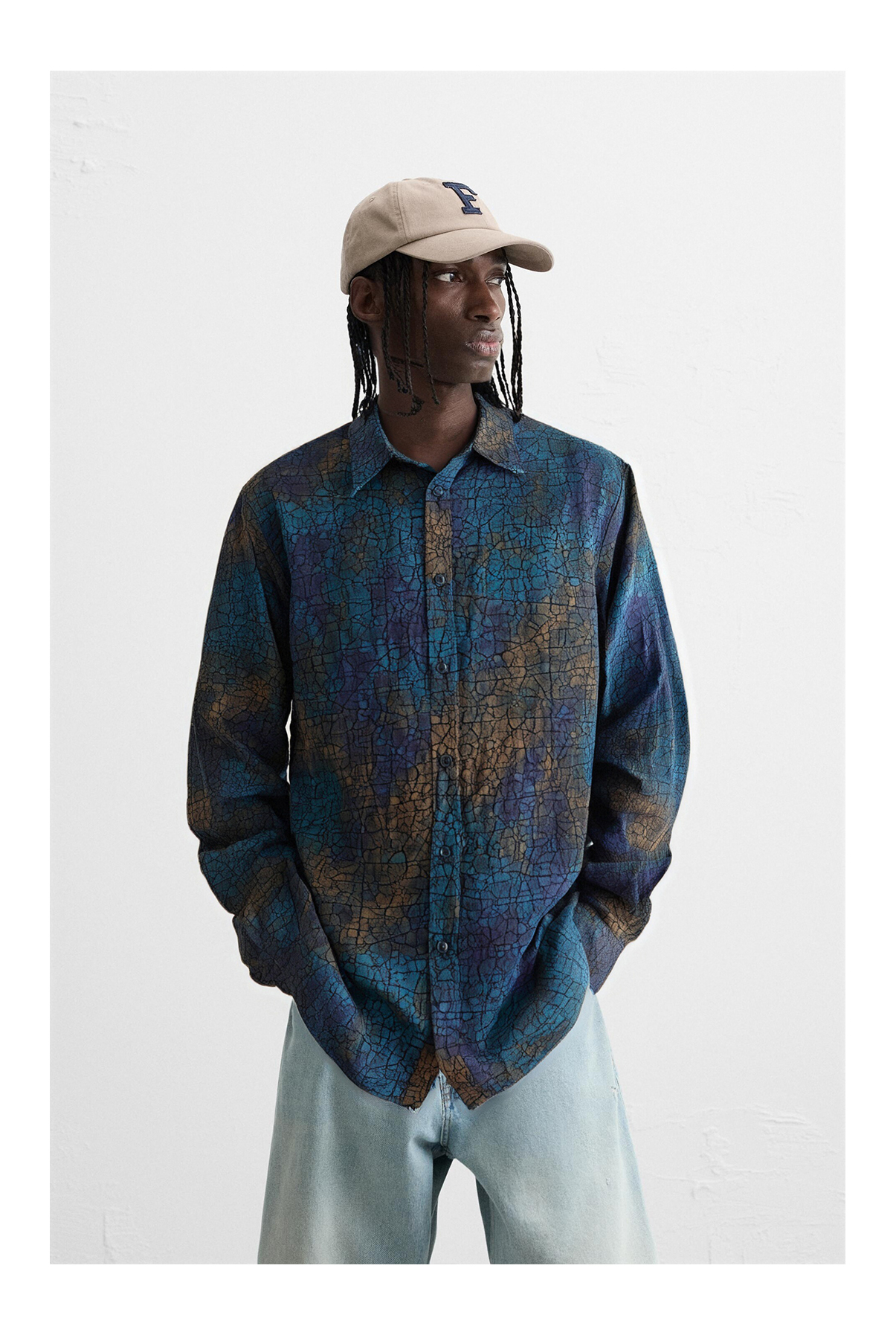 Point Collar Long Sleeve Crack Pattern Polyester Spandex Shirt