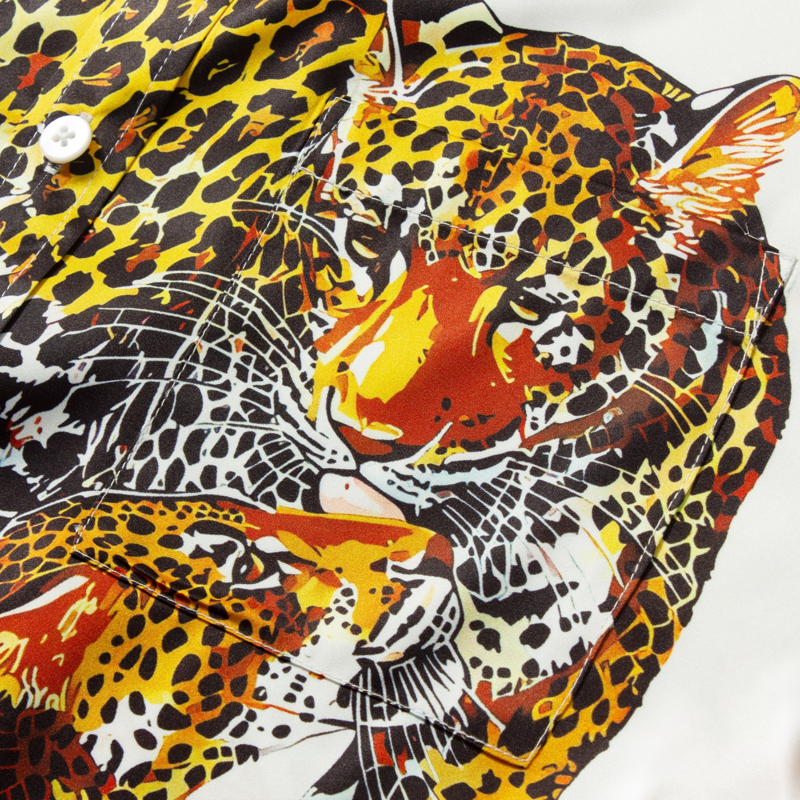 Leopard Design Short Sleeve Shirt in Red Jonvidesign