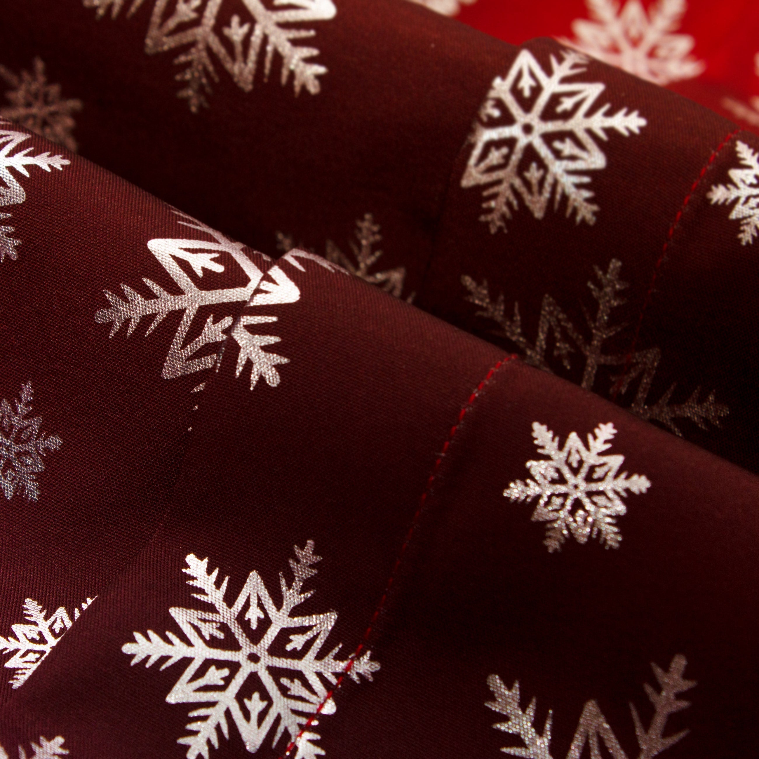 Romantic Snowflakes Jonvidesign