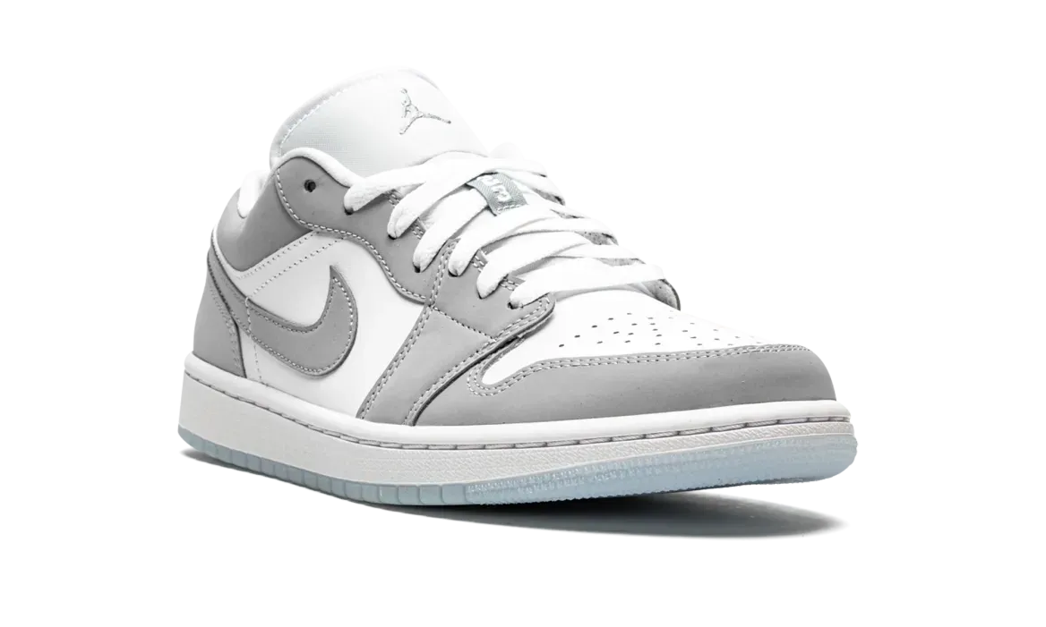 1 LOW WMNS "White / Wolf Grey" 1