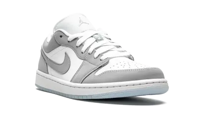 1 LOW WMNS "White / Wolf Grey" 1