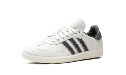 Samba "Pharrell Williams - Core Black" 1