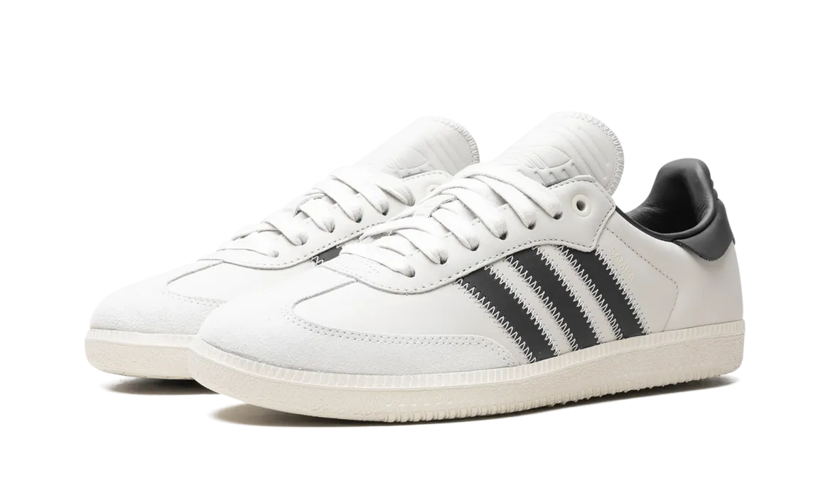 Samba "Pharrell Williams - Core Black" 1