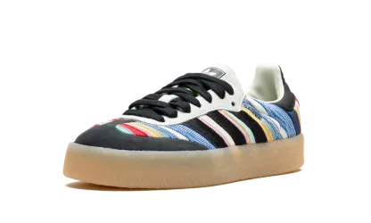 Sambae WMNS "Ivory Black"