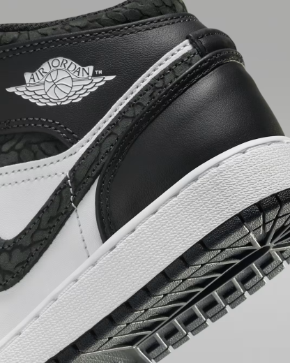 J1 Mid SE Off-Noir/White