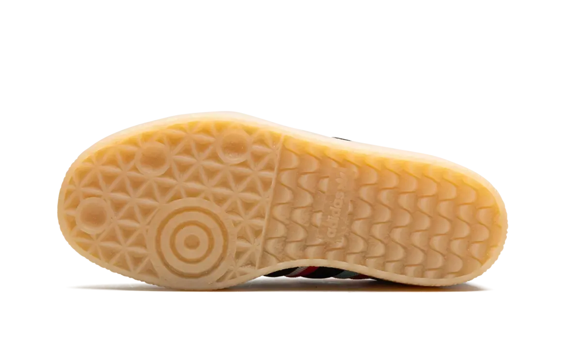 Sambae WMNS "Ivory Black"