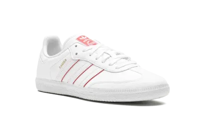 Samba Vegan "Minnie Mouse" 1