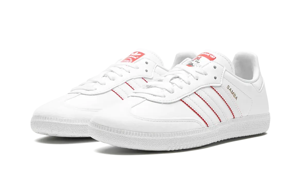 Samba Vegan "Minnie Mouse" 1