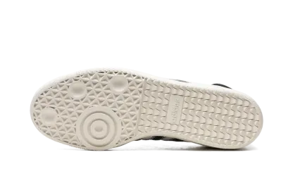 Samba "Pharrell Williams - Core Black" 1