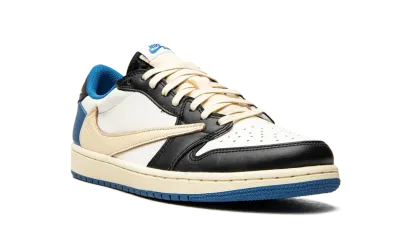 1 Low OG SP "Travis Scott - Fragment" 1