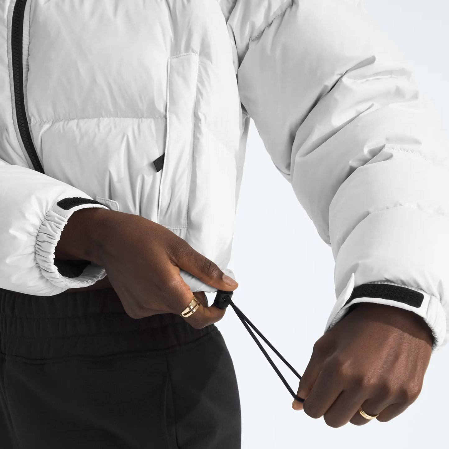 Women’s Nuptse Short Jacket-White Dune/TNF Black