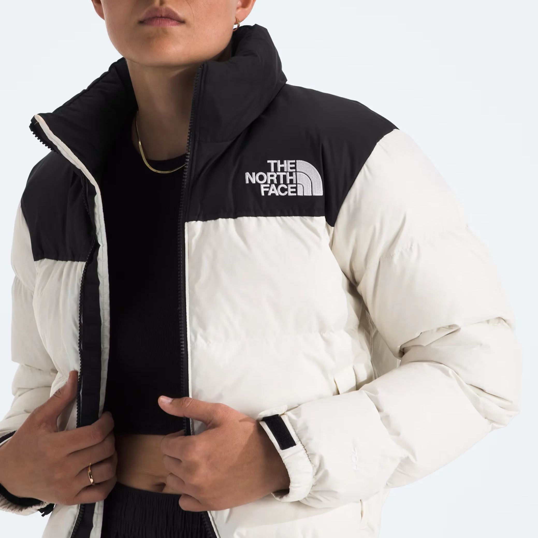 [Copy]Women’s Retro Nuptse Jacket-White Dune/TNF Black/Recycled Down