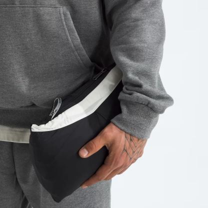 Men’s Retro Nuptse Jacket-White Dune/TNF Black/Recycled Down