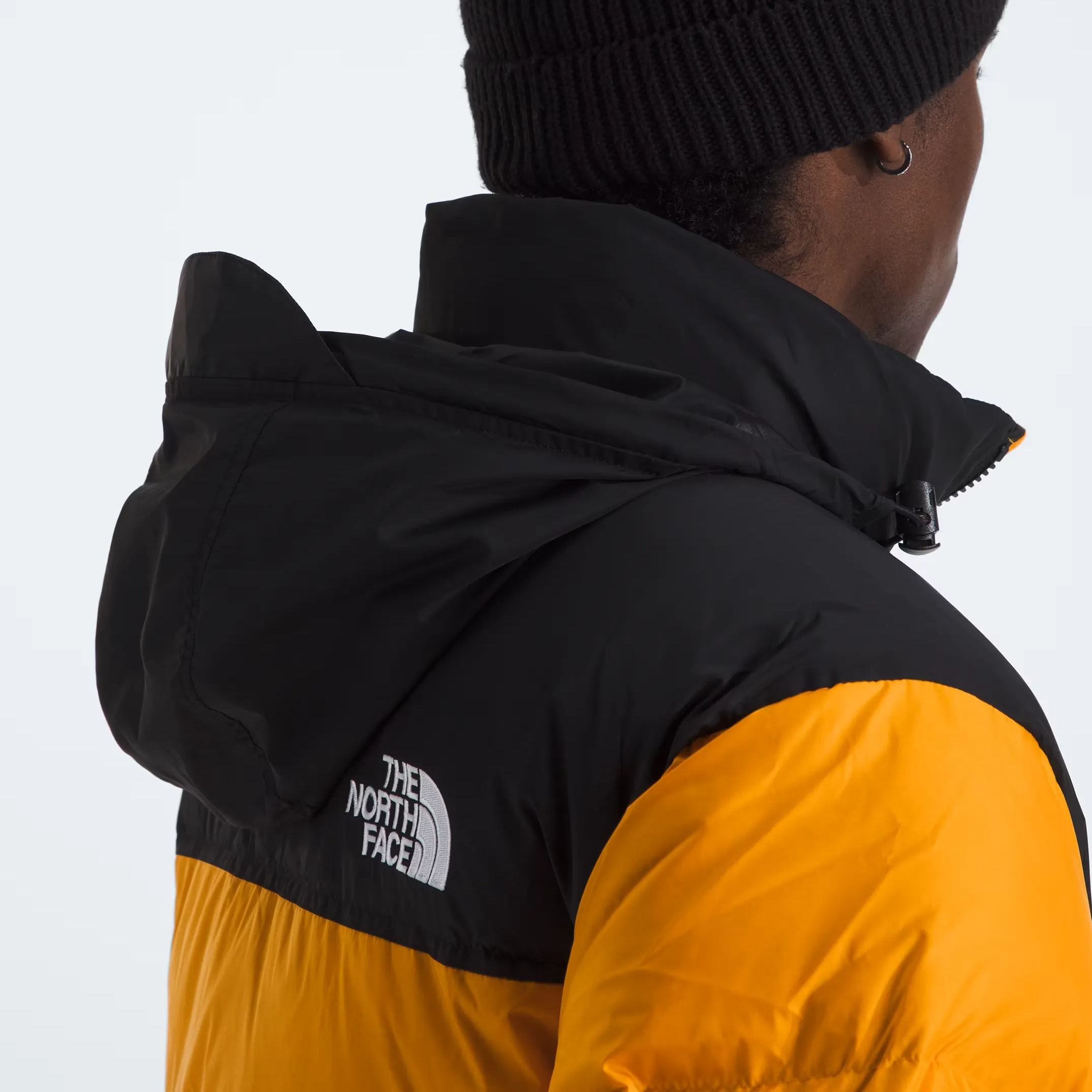 Men’s Retro Nuptse Jacket-Summit Gold/TNF Black/Recycled Down