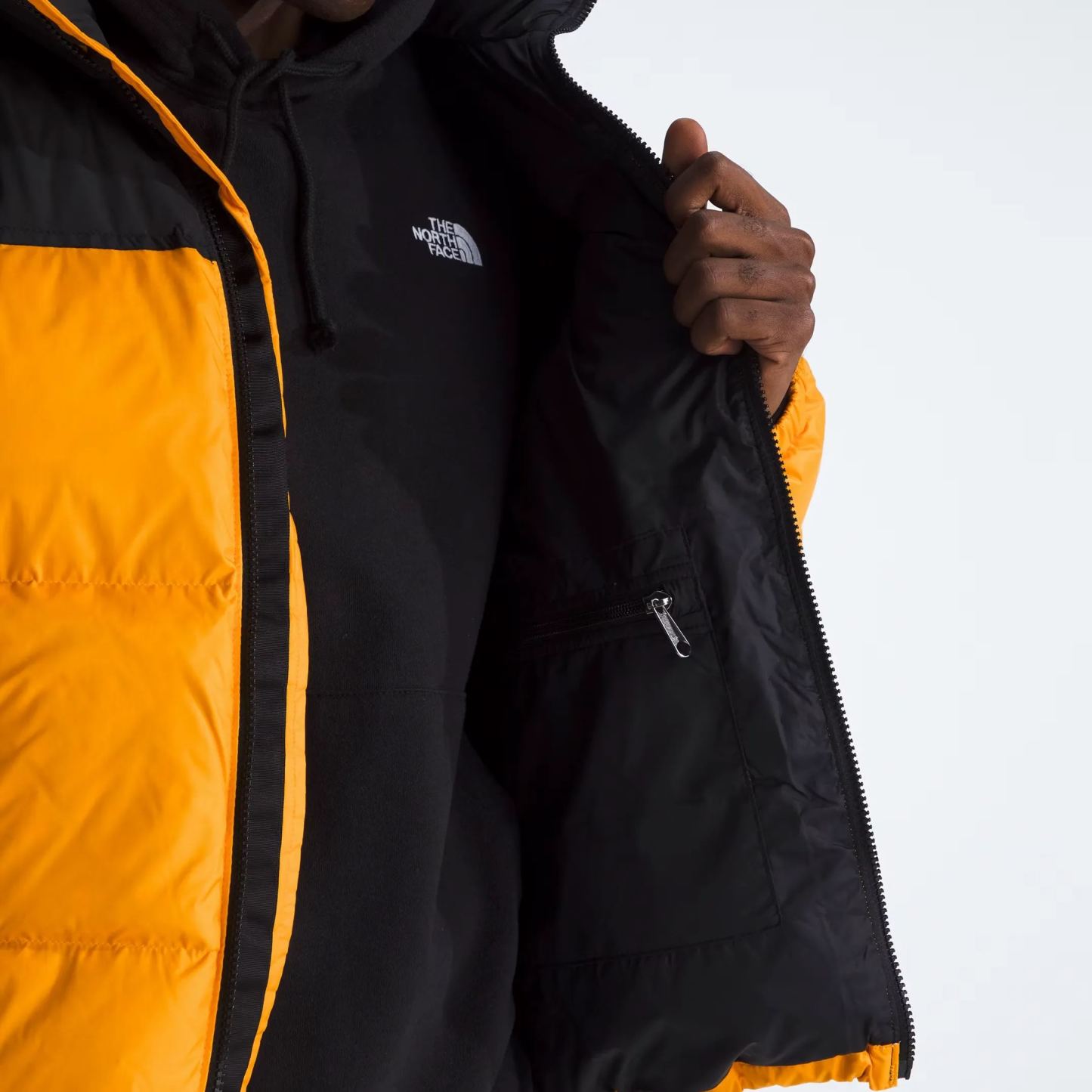 Men’s Retro Nuptse Jacket-Summit Gold/TNF Black/Recycled Down