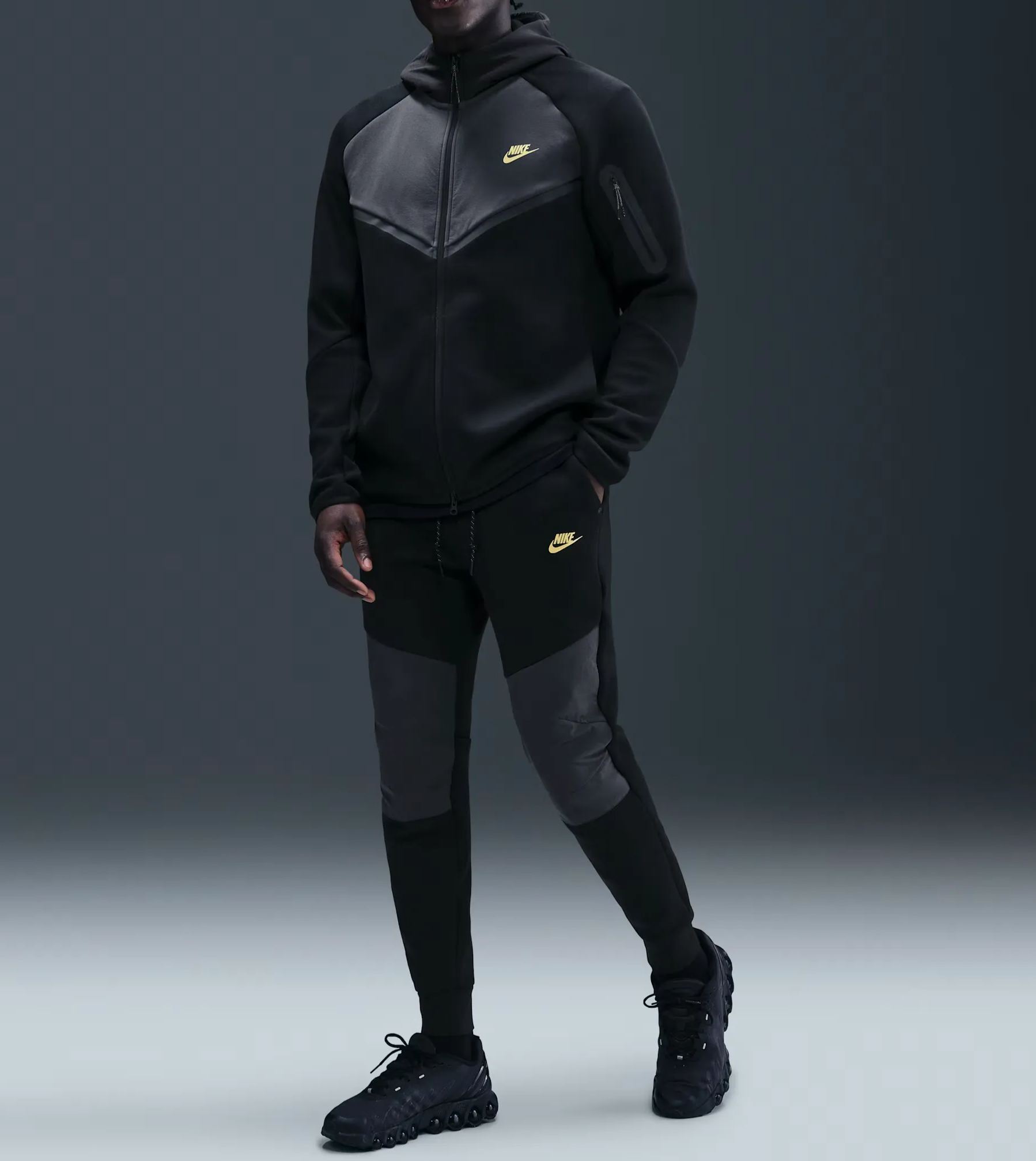 Men Fleece Full-Zip Jacket + Joggers Set