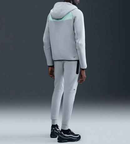 Men Fleece Full-Zip Jacket + Joggers Set