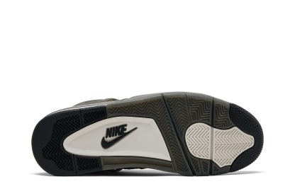 Air Jordan 4 Retro 'Red Thunder' 