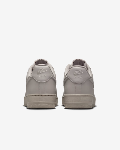 Nike Air Force 1 '07 WB