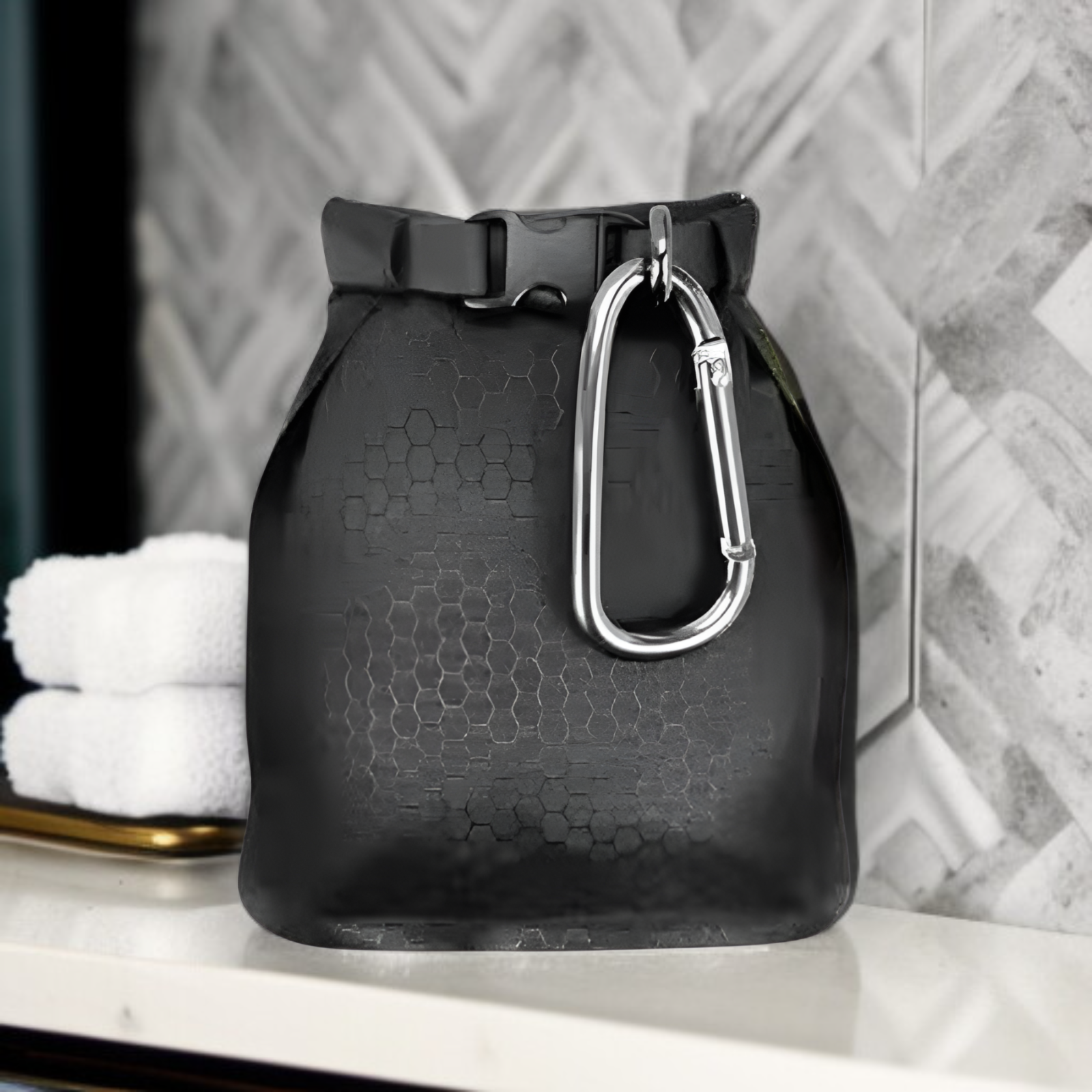 Wodoodporna torebka z mydłem na zewnątrz