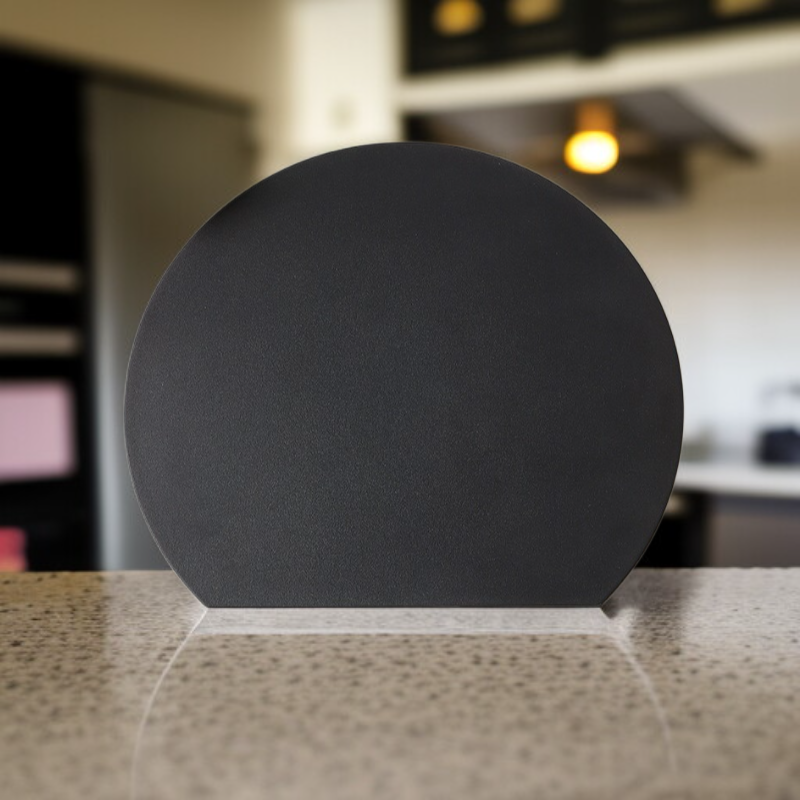 Plastikowa deska do krojenia z ochroną antybakteryjną i przeciwpleśniową