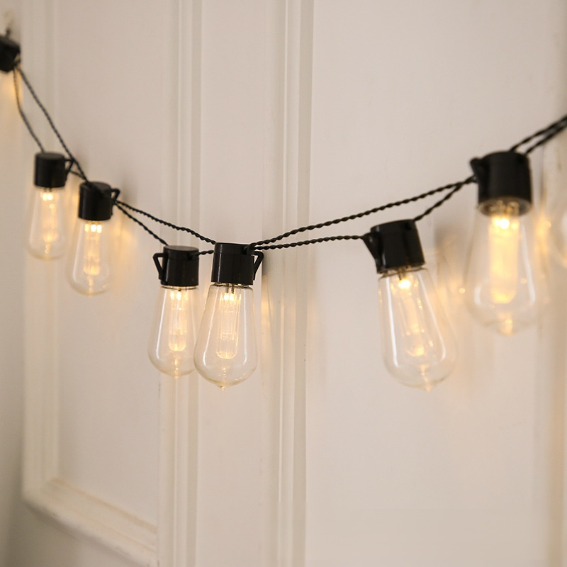 Dekoracyjne lampki solarne do ogrodu