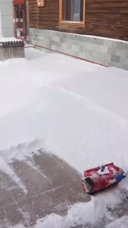 Sladdlös snöskyffel S3