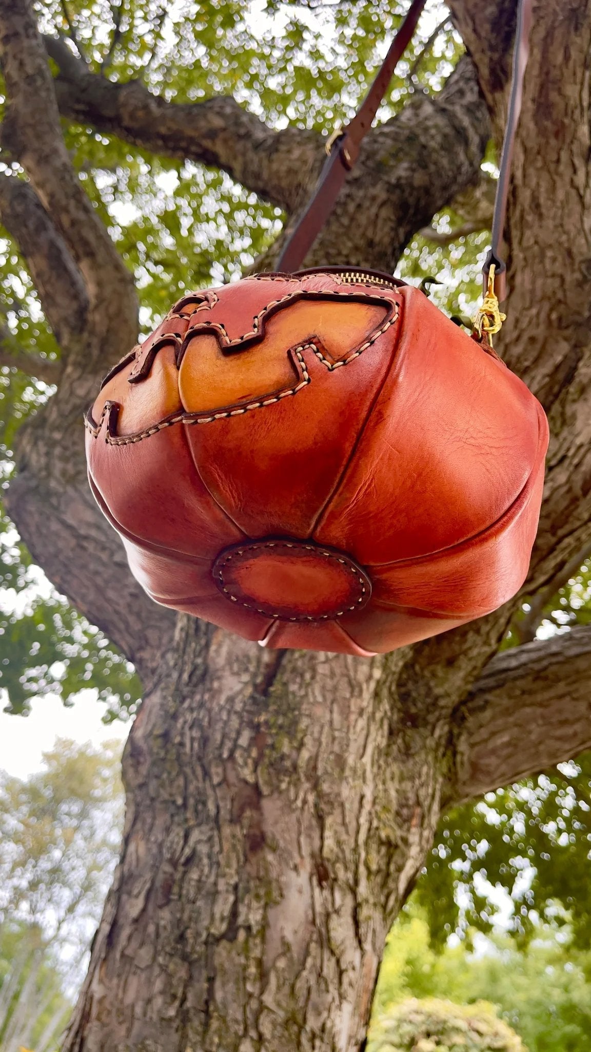 🎃The Great Purely handmade leather Pumpkin Bag