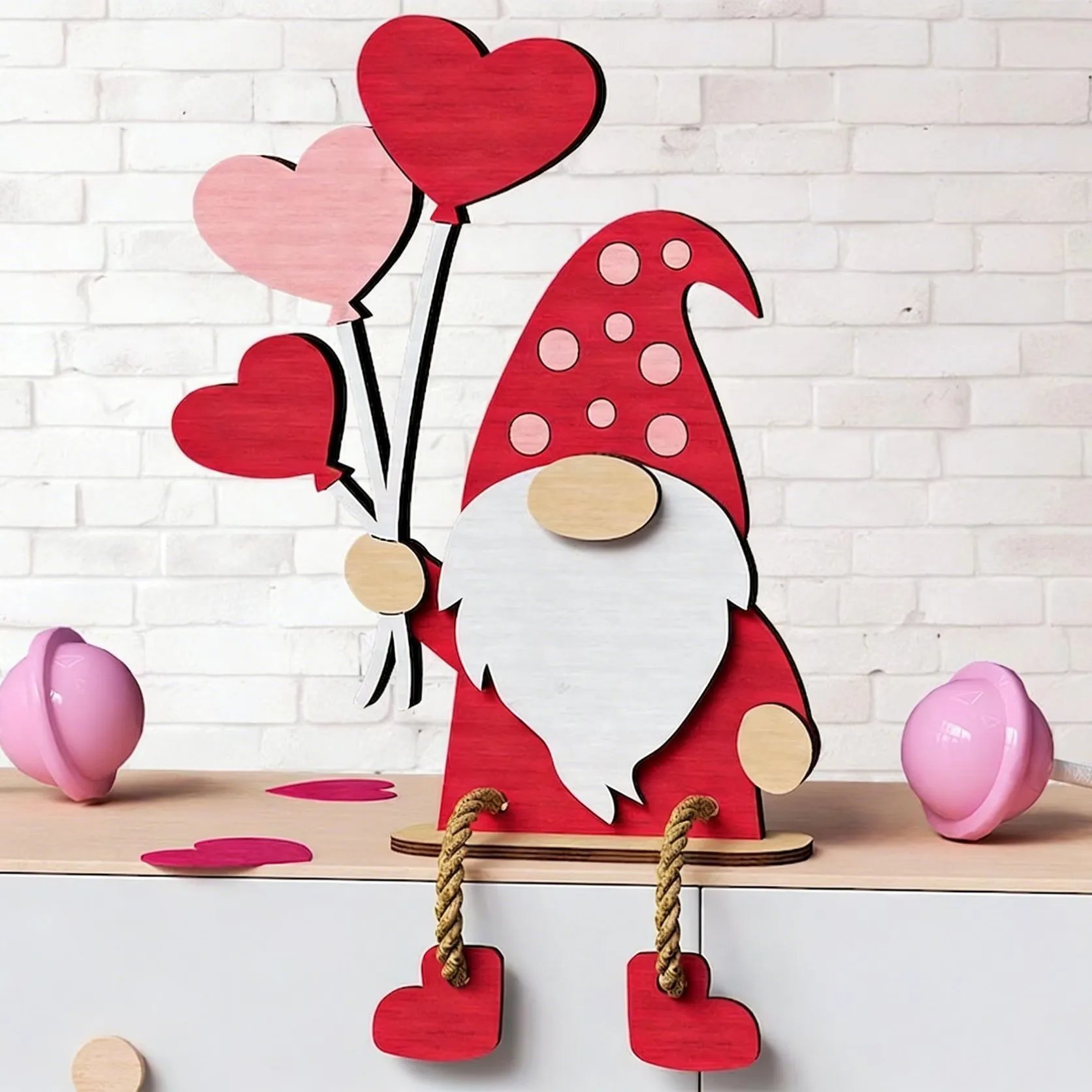 💖Romantic Valentine’s Day Wooden Gnome Ornament