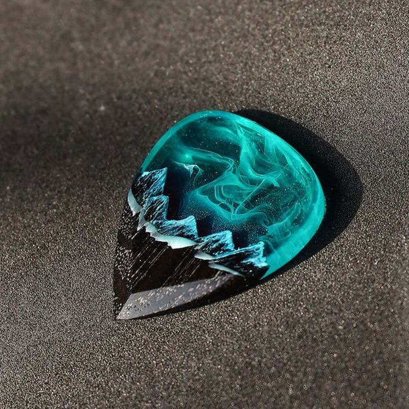 Northern Lights Guitar Pick - Best musician gift