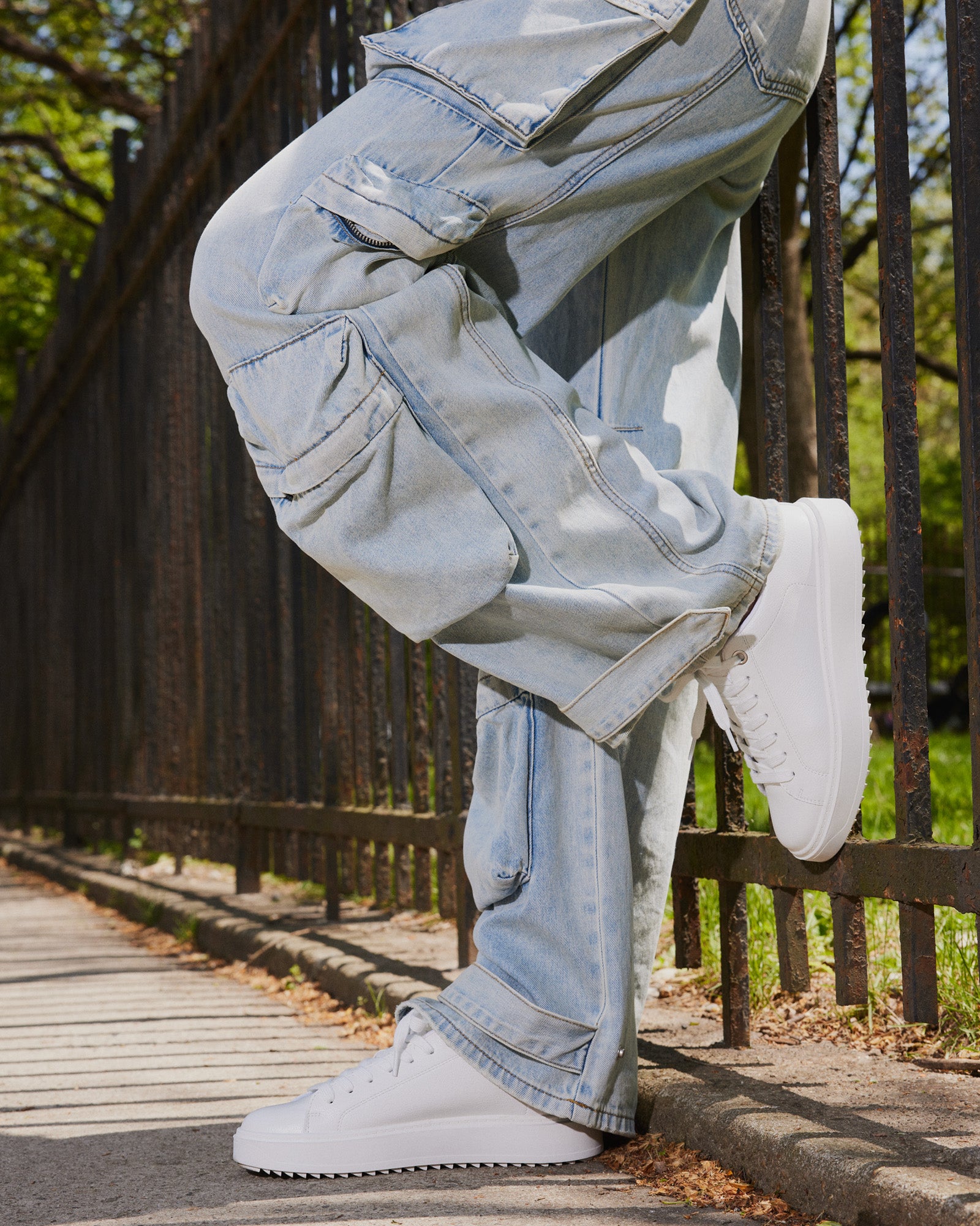 CATCHER WHITE SUEDE-Cool A Warm