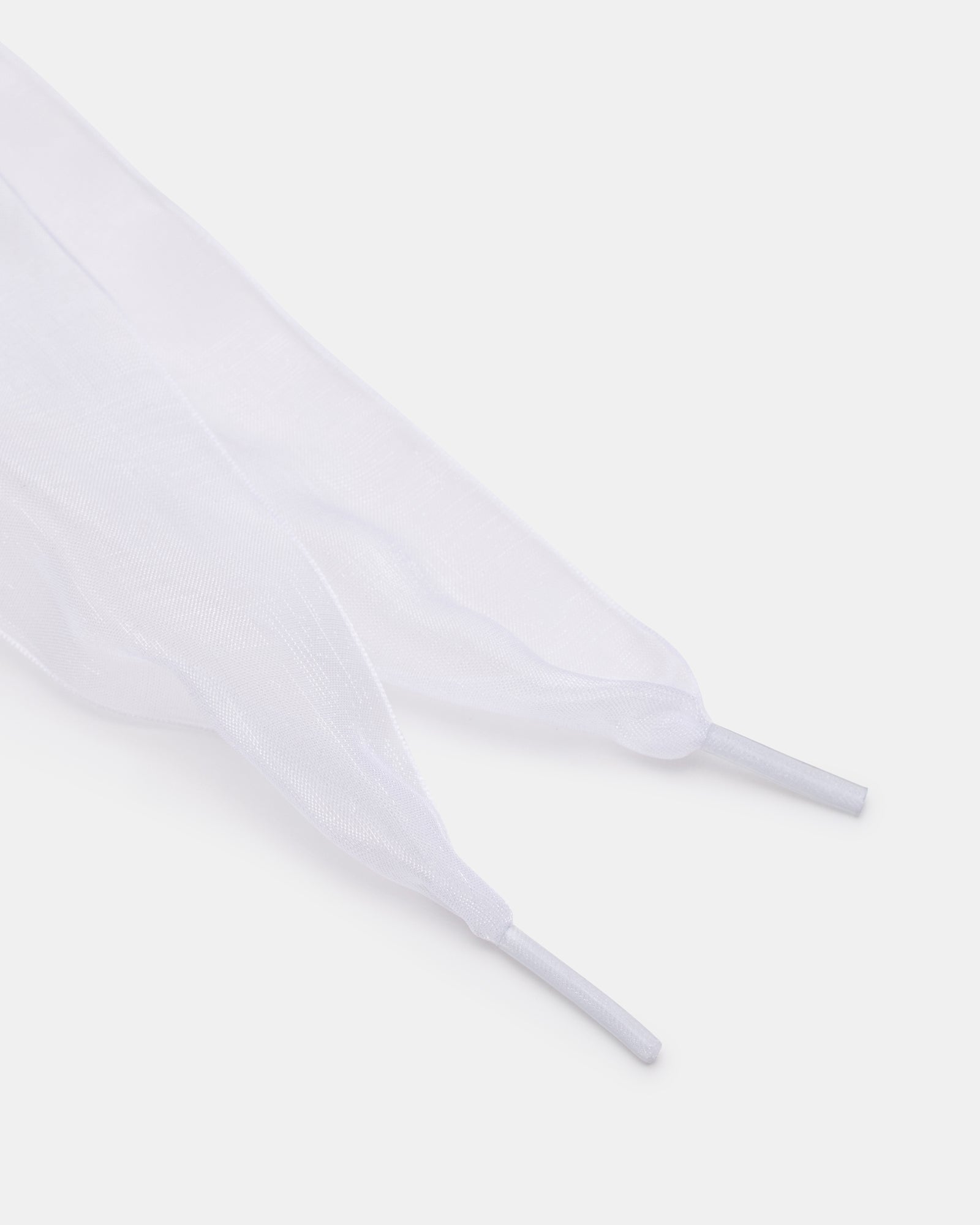 SHOE LACES AND CHARMS WHITE-Cool A Warm