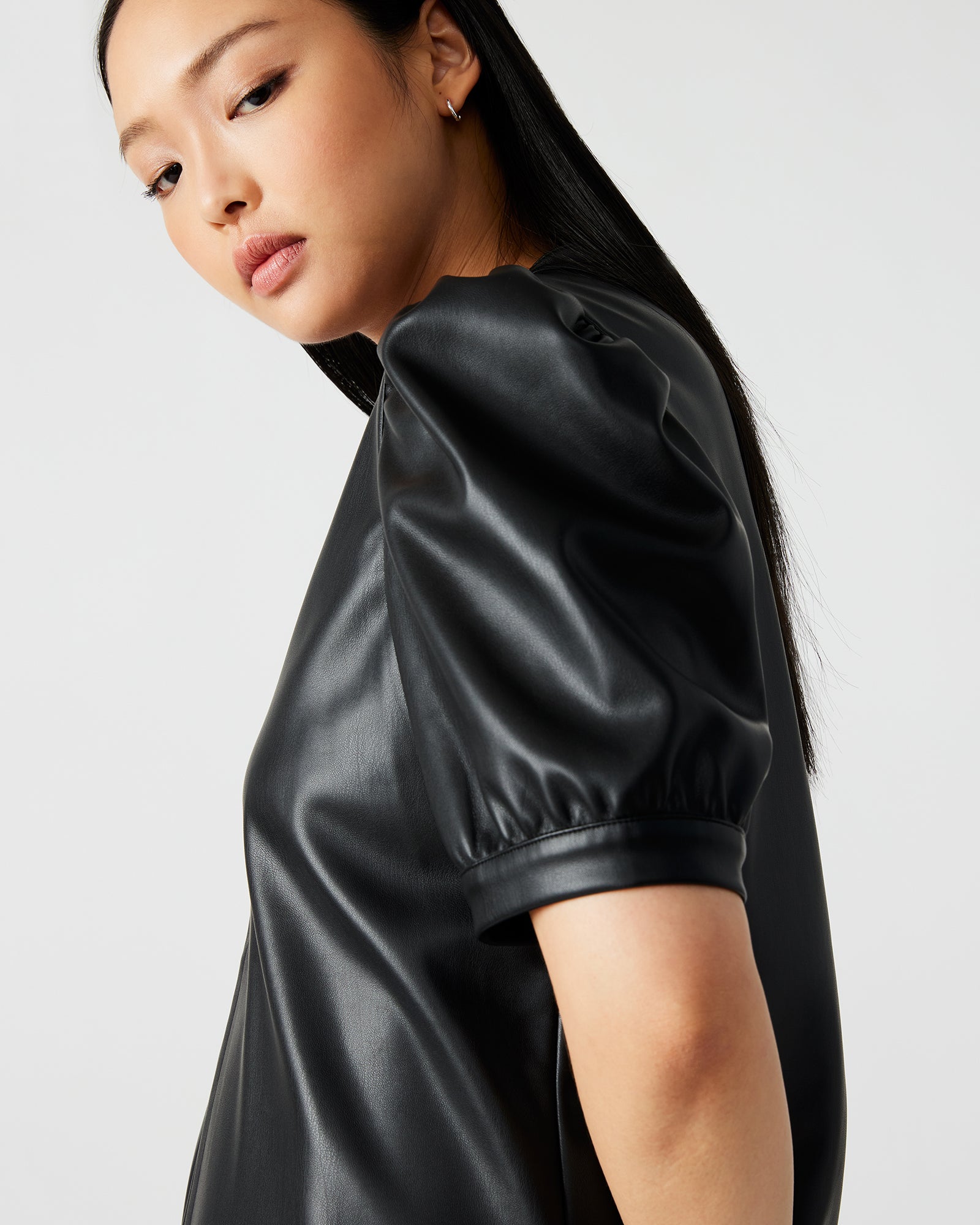 JANE TOP BLACK-Cool A Warm