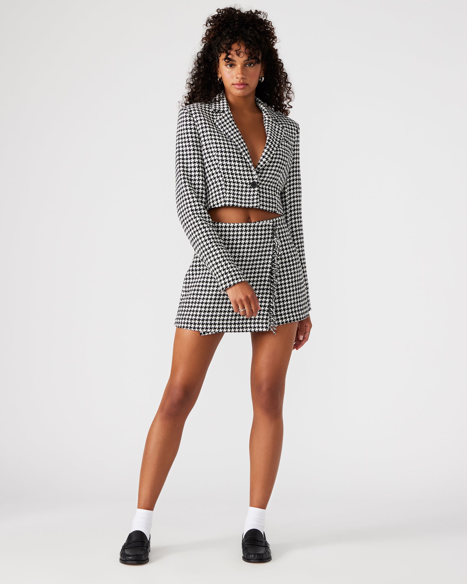 RUPI CROPPED BLAZER BLACK/WHITE-Cool A Warm