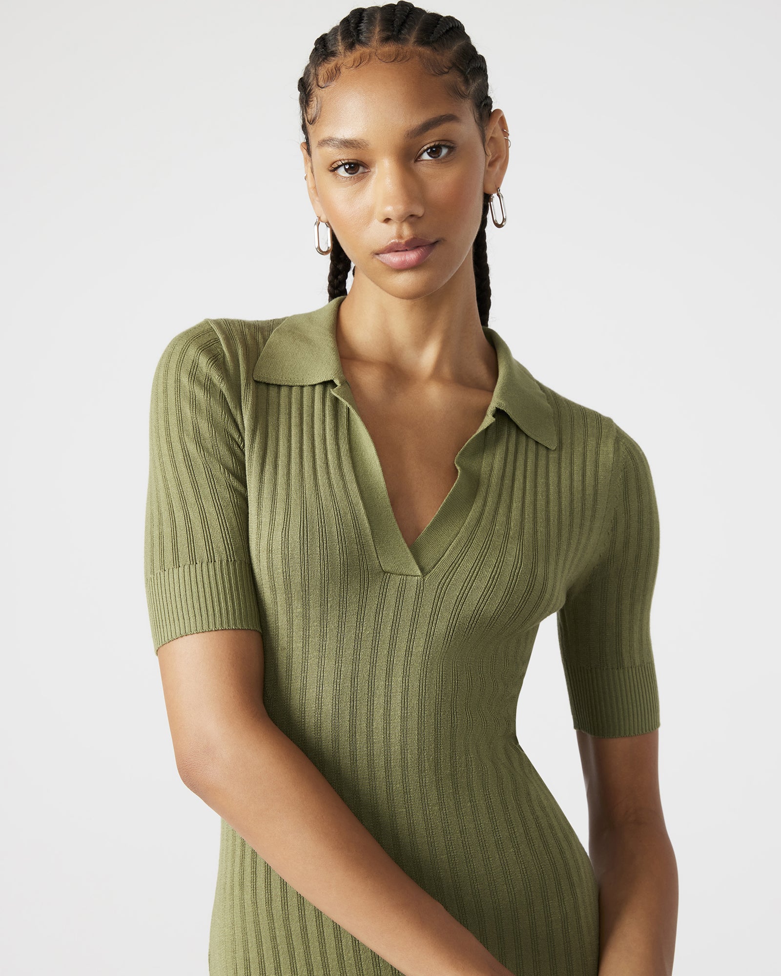 LINDY DRESS OLIVE-Cool A Warm