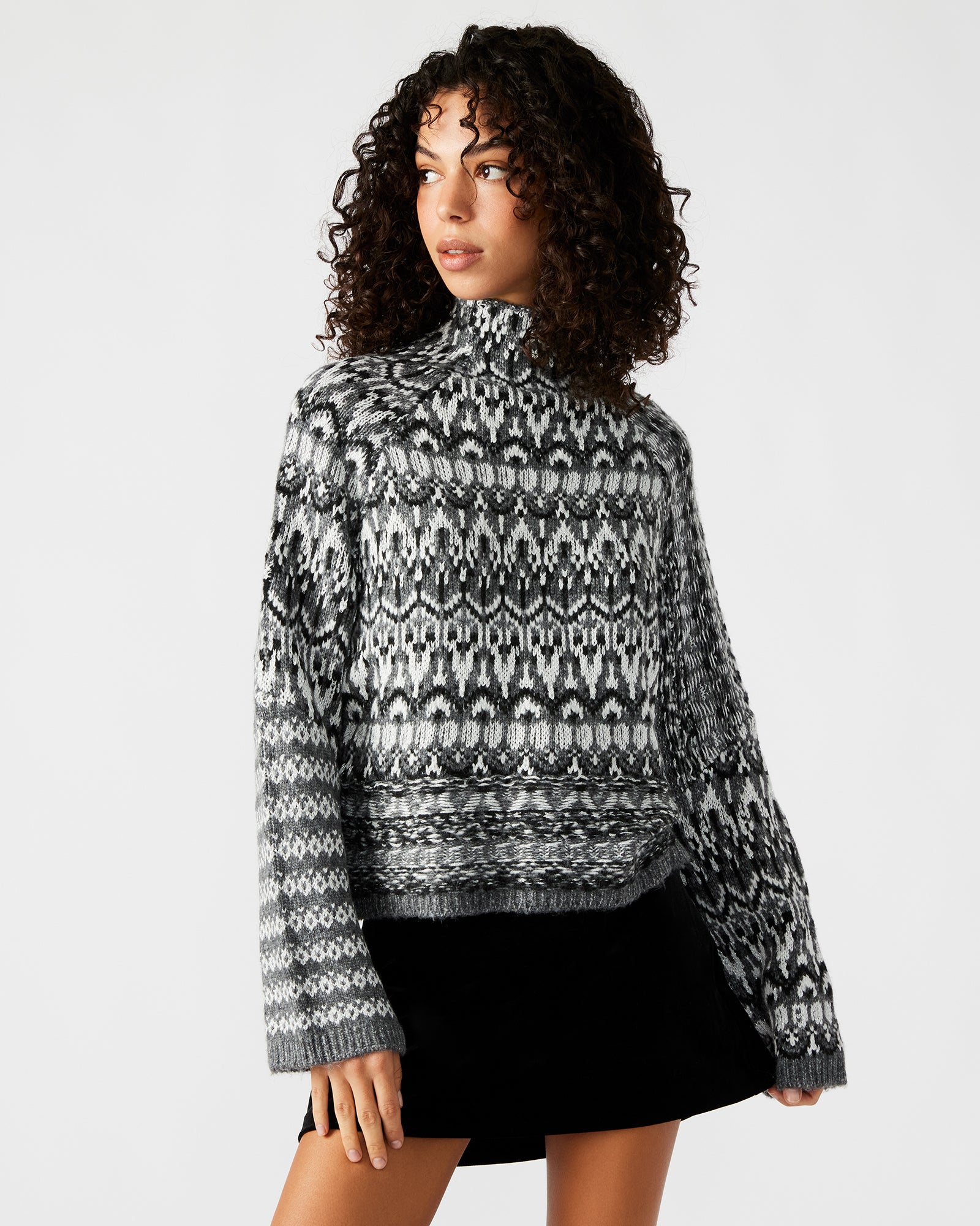 INDIE SWEATER CHARCOAL-Cool A Warm