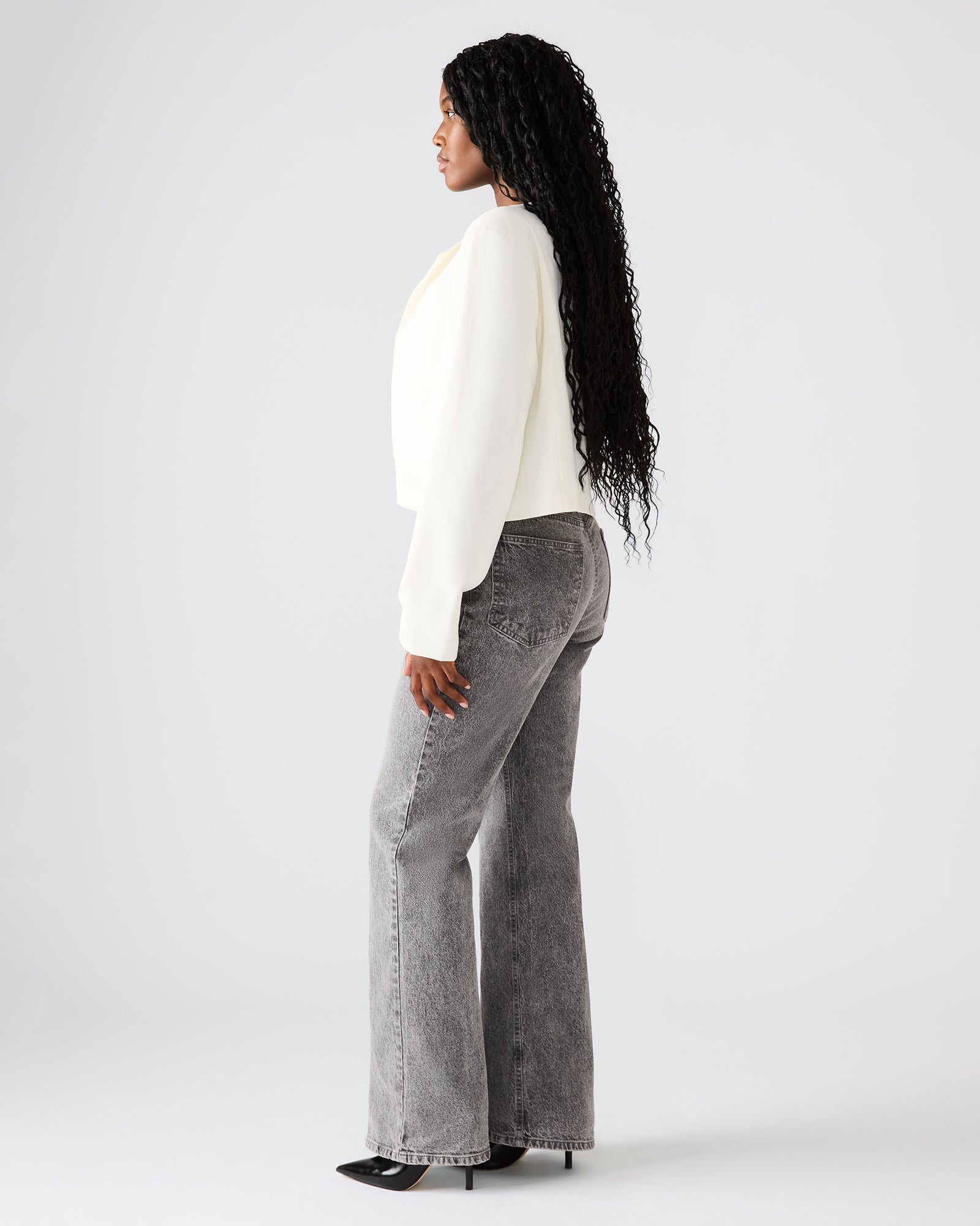 SERENEA BLAZER WHITE-Cool A Warm