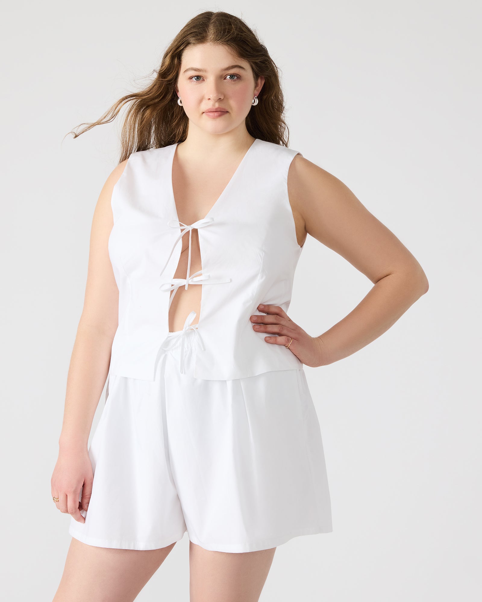ALIZA TOP WHITE-Cool A Warm