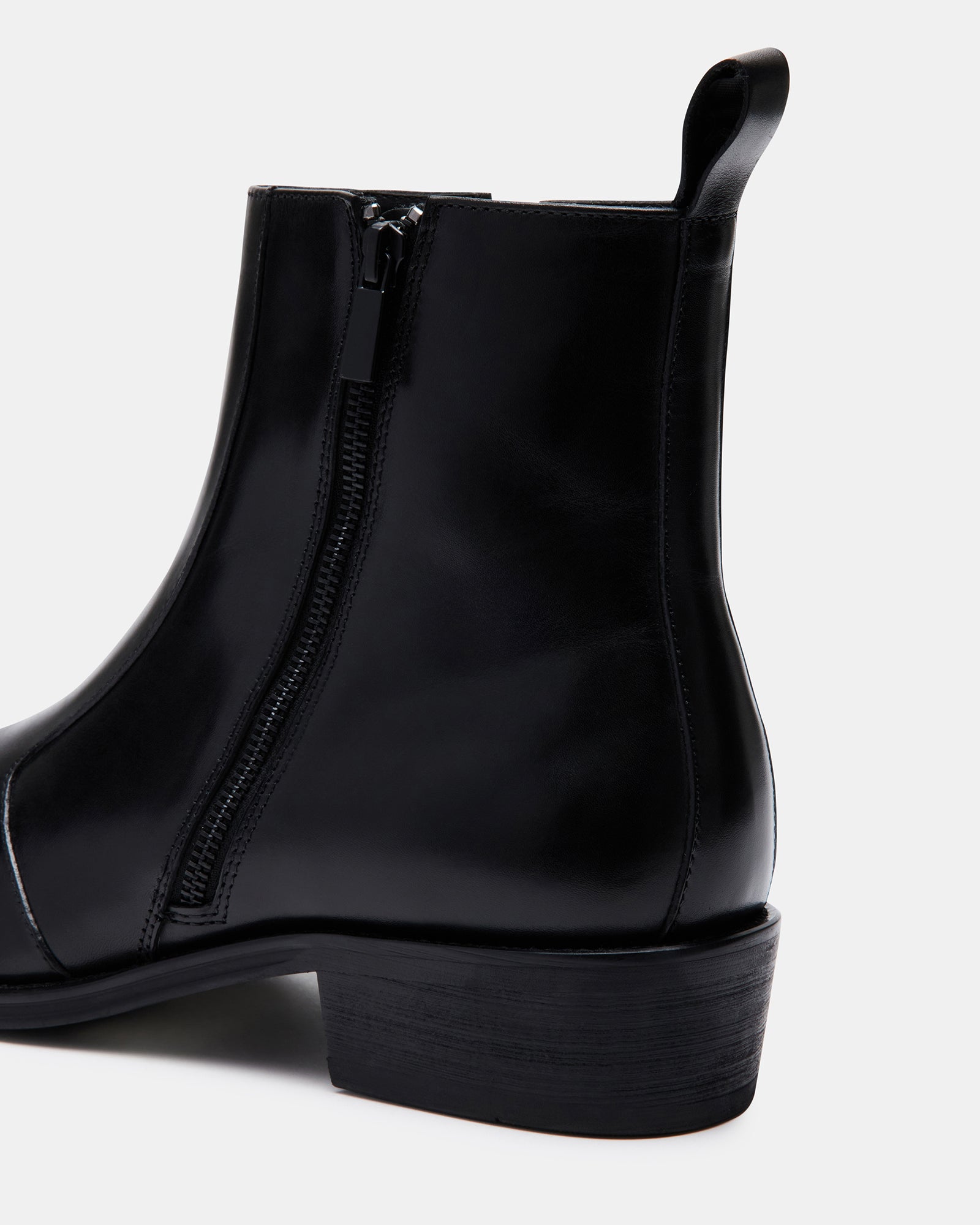 HAYNES BLACK LEATHER-Cool A Warm