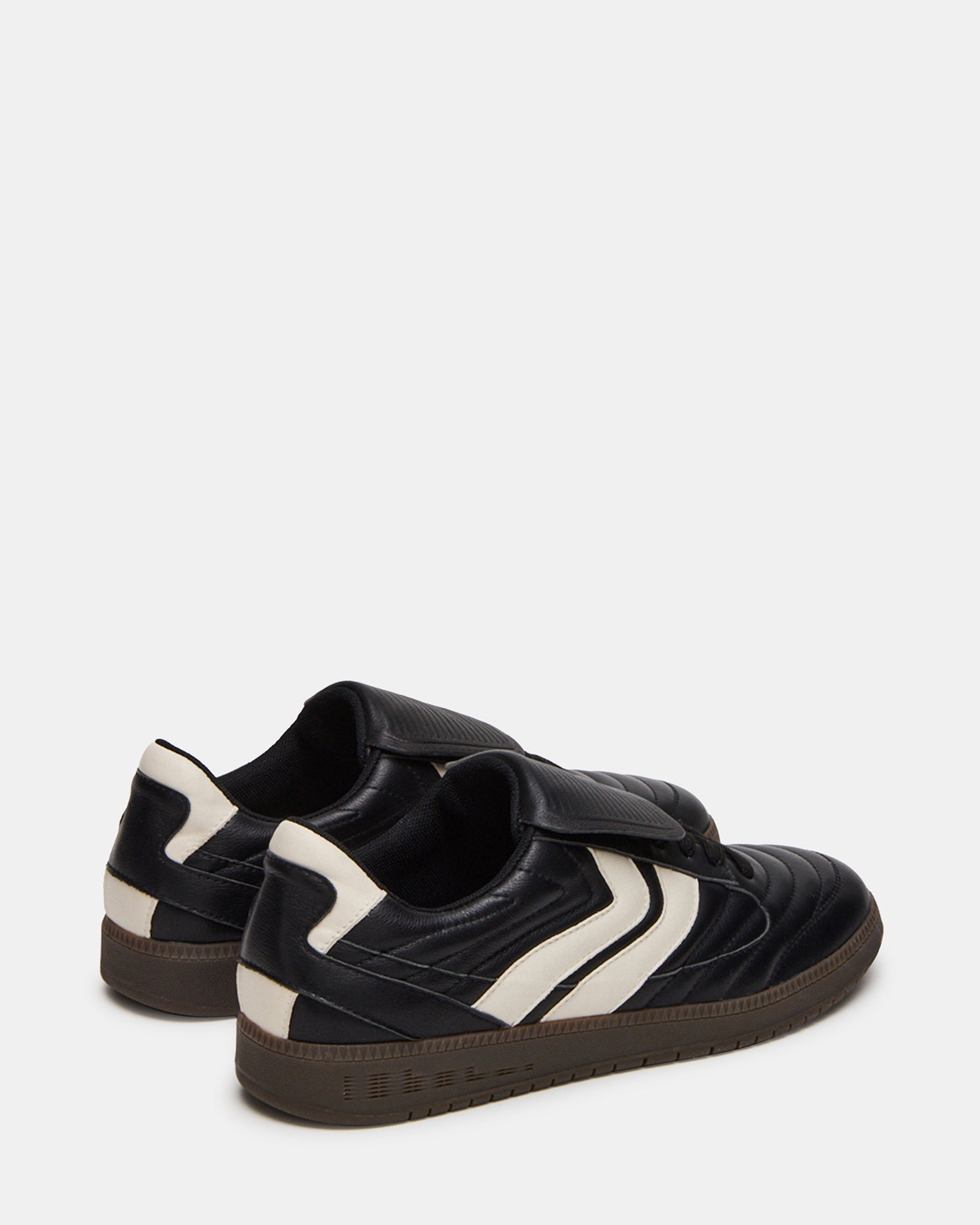 JANOS BLACK LEATHER-Cool A Warm