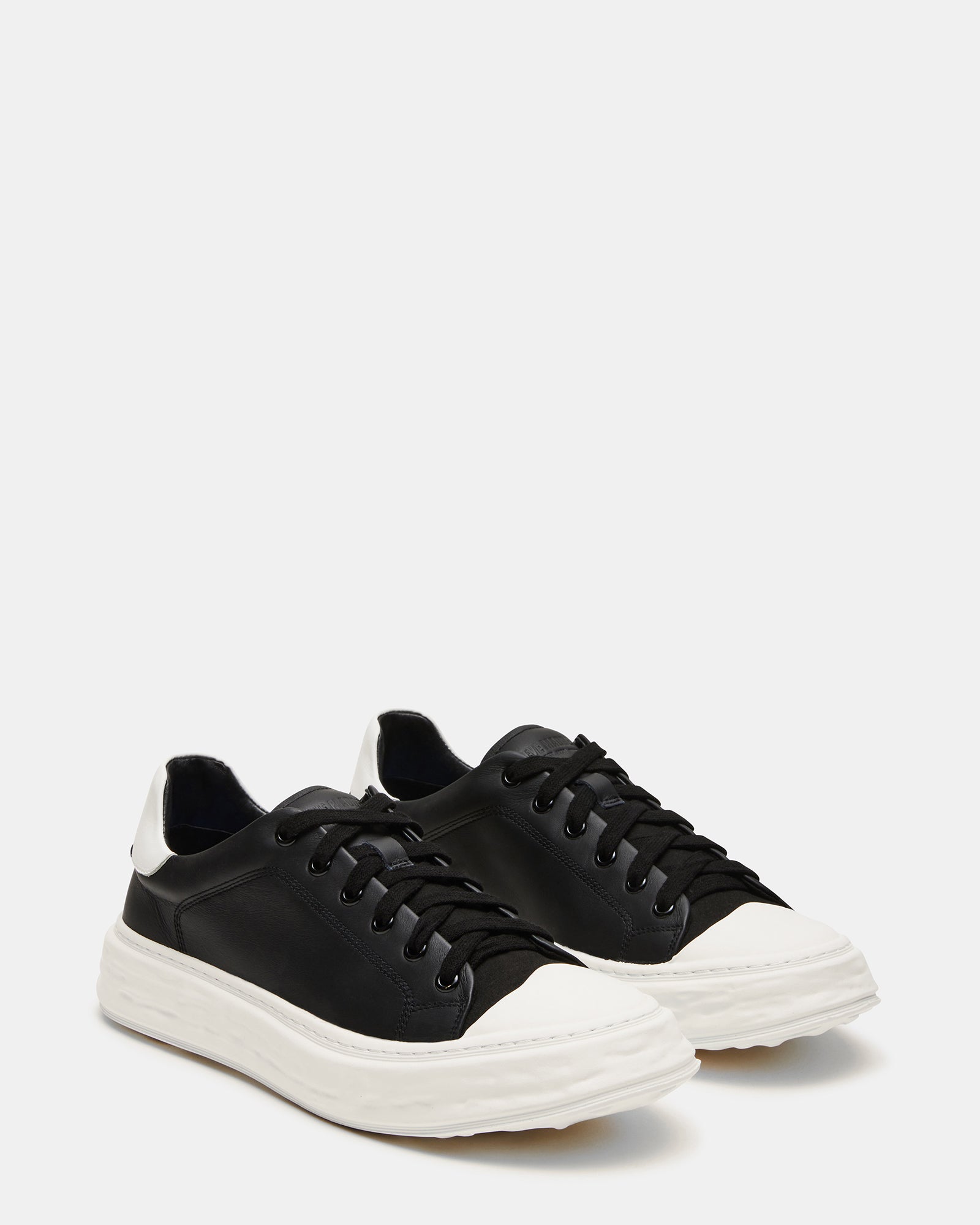 MACRAE BLACK LEATHER-Cool A Warm