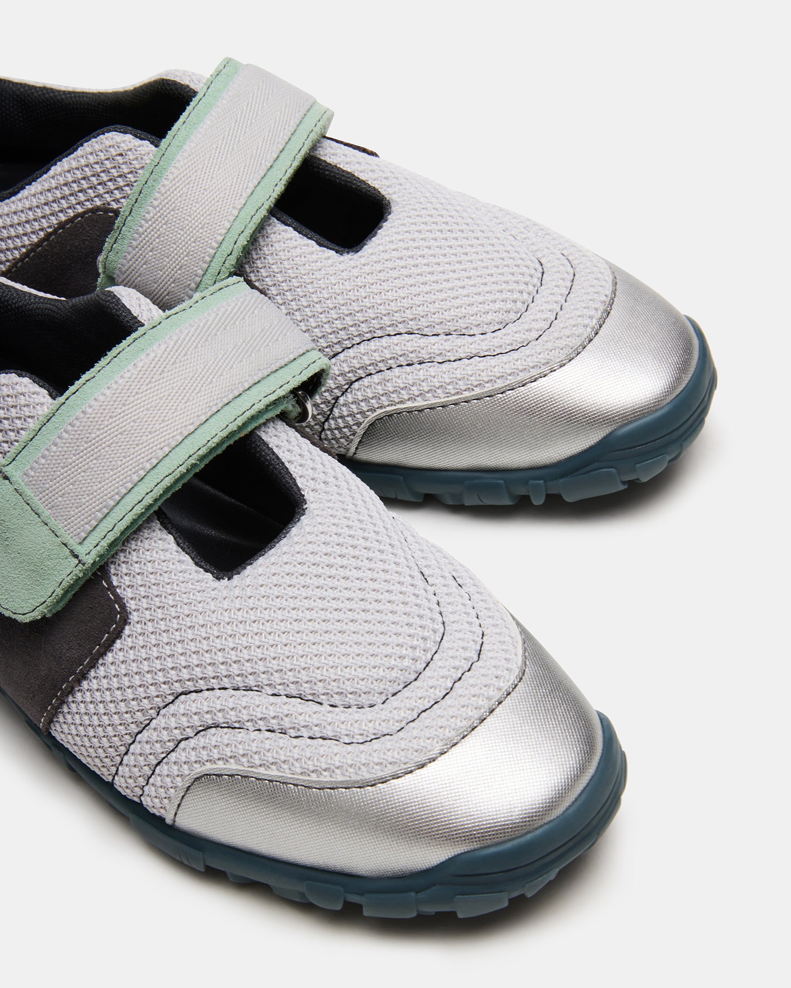 AGILITY SILVER MULTI-Cool A Warm