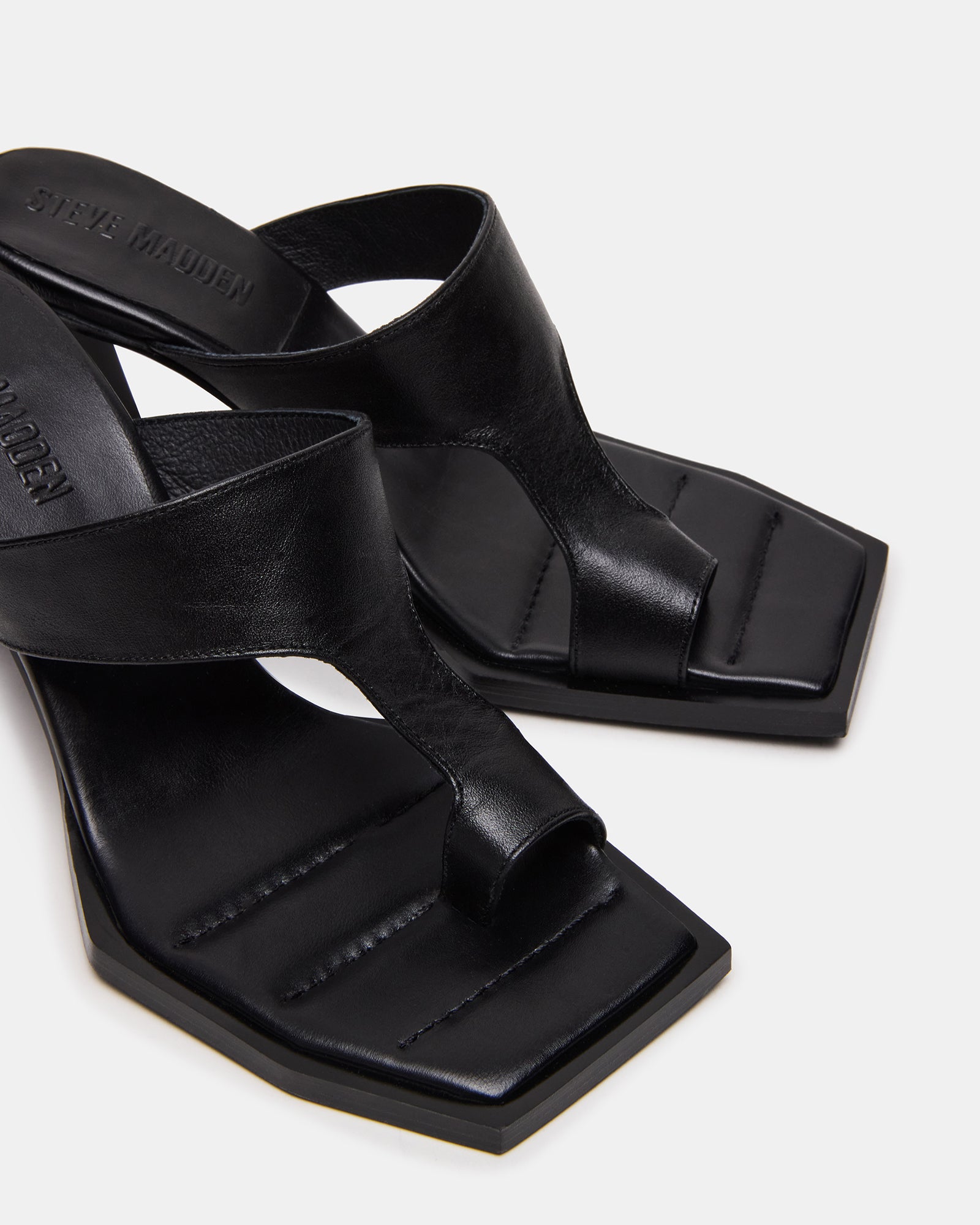 ALAMEDA BLACK LEATHER-Cool A Warm