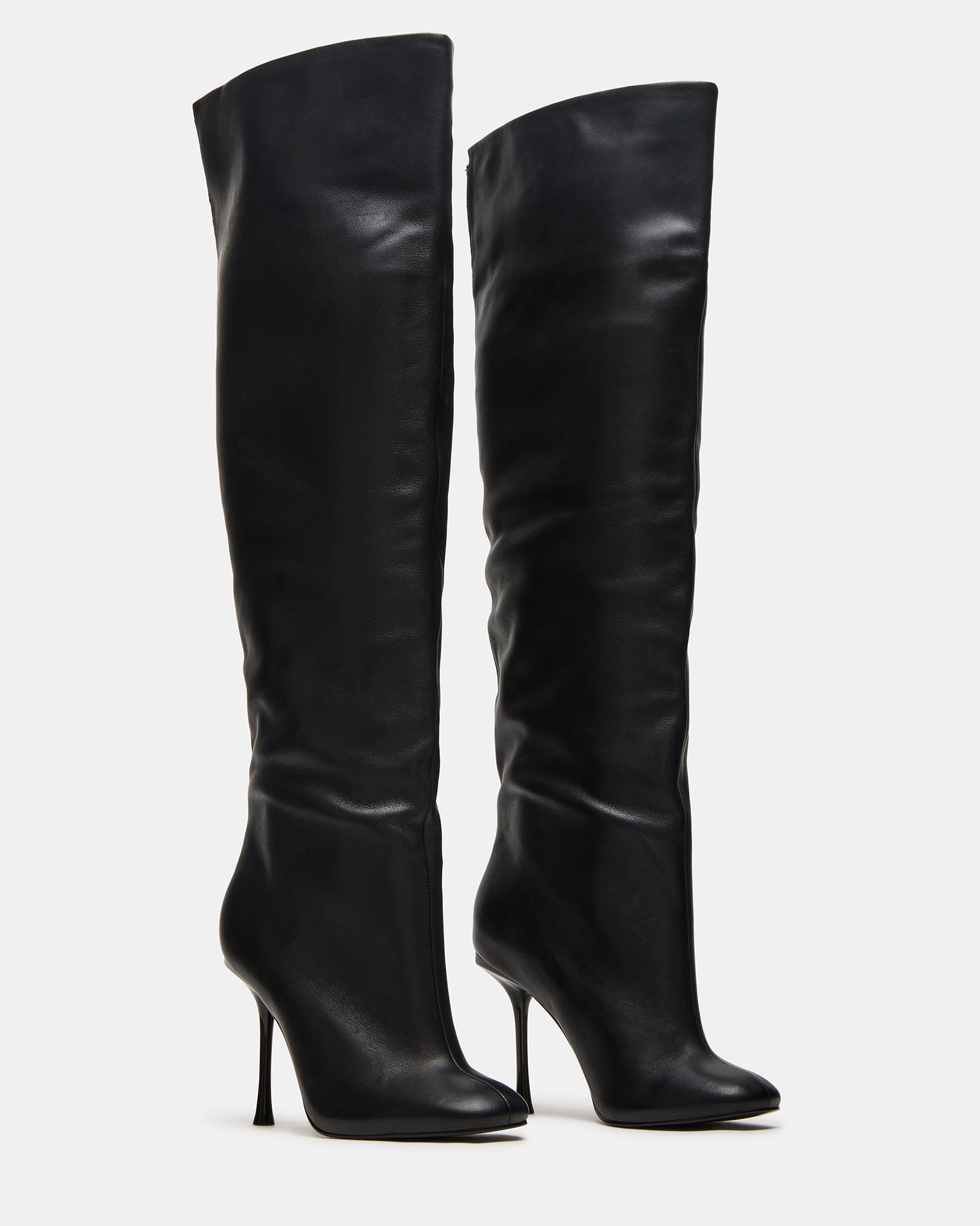 ALLURING BLACK LEATHER-Cool A Warm